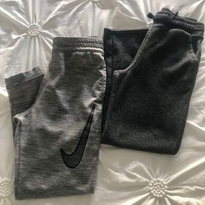 Boys sweat pants. Size M